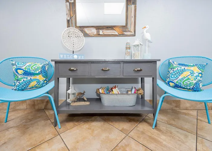 Island Winds East 404 Apartment *